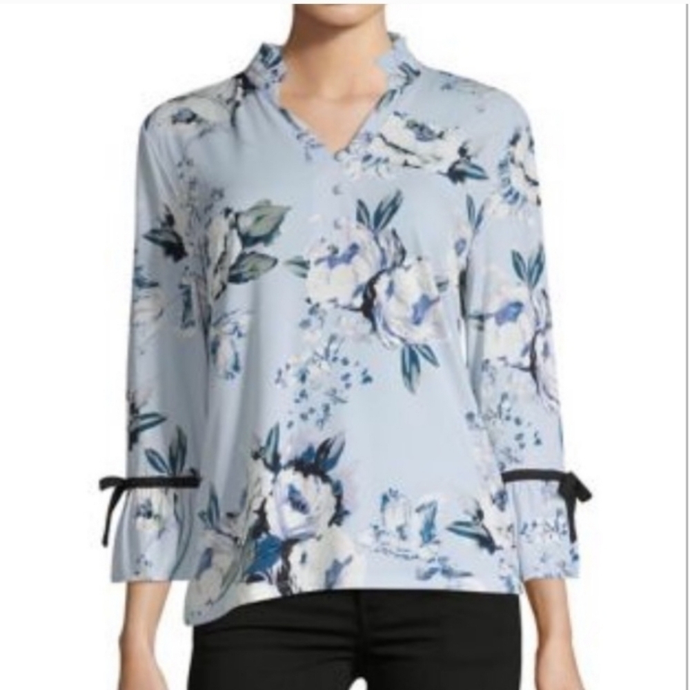 Karl Lagerfeld floral ice blue ruffle half button size small long sleeve blouse